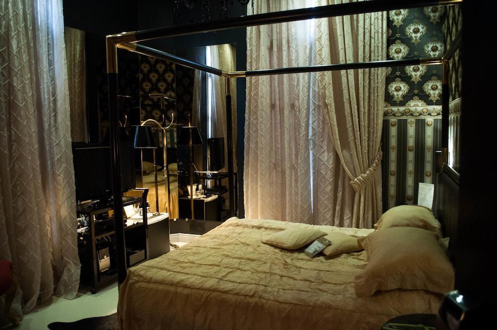 Hotel Andromeda 4*